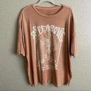 Billabong Graphic Tee Size XL